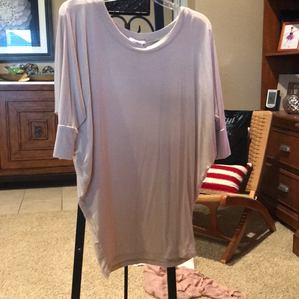 Shirt - Picture 3 of 3